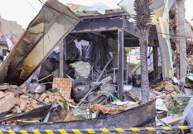Explosão no restaurante Vasto também destruiu parte do Coco Bambu