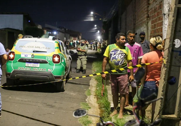 Metalúrgico morre e dono de oficina é baleado no bairro Dirceu