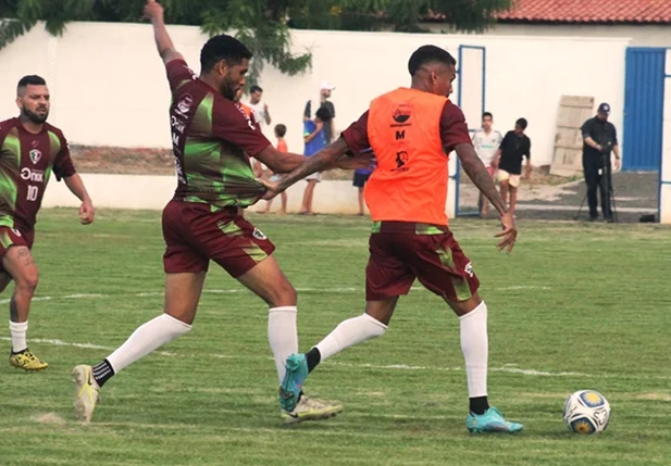 Pedro II recebe jogo-treino do Fluminense-PI na Arena do Guerreiro