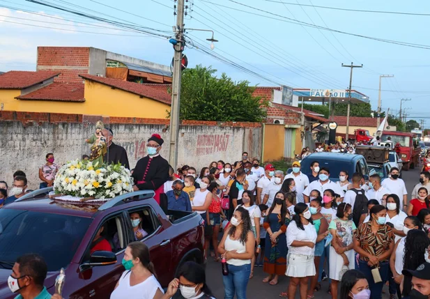Prefeito de Altos participa de abertura do Festejo de São José
