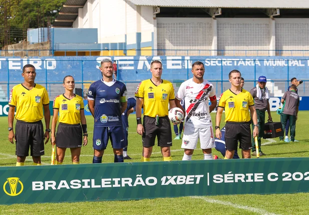 Altos e Ferroviário pelo campeonato Brasileiro Série C