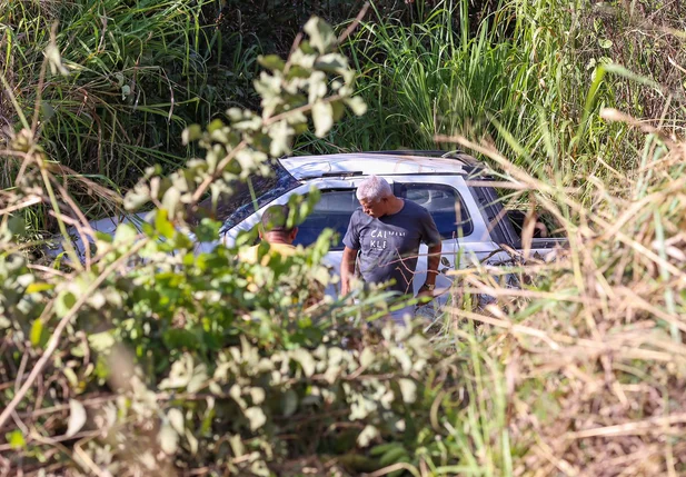 Carro capota na BR 316 em Timon e deixa uma mulher morta