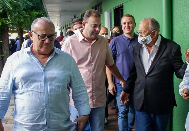 Dr. Pessoa visita Câmara Municipal de Teresina