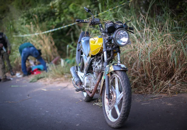 Jovem é encontrado morto nas margens da Avenina Nicanor Barreto