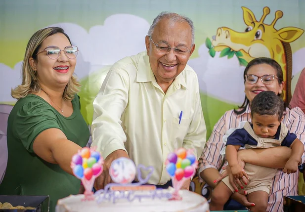 Dr. Pessoa participa do aniversário do Hospital da Criança em Teresina