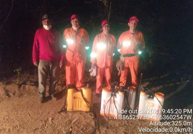 Brigada combate incêndios em regiões da Lagoa de São Francisco