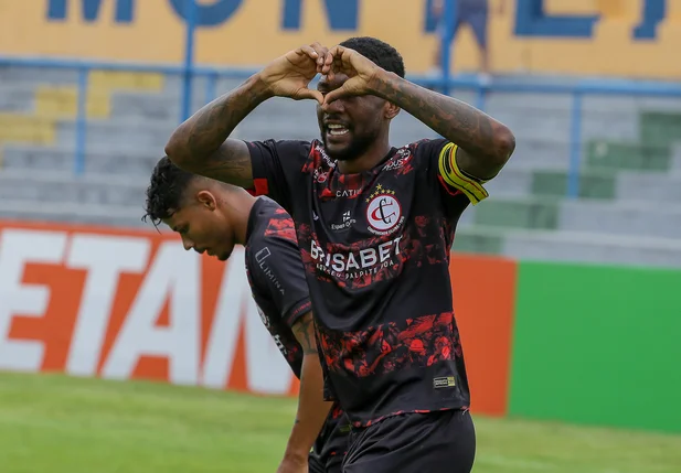 Campinense bate Fluminense-PI no Lindolfo Monteiro
