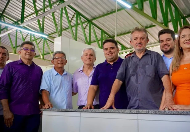 Prefeitura finaliza obras do setor de carnes do mercado central de Cam