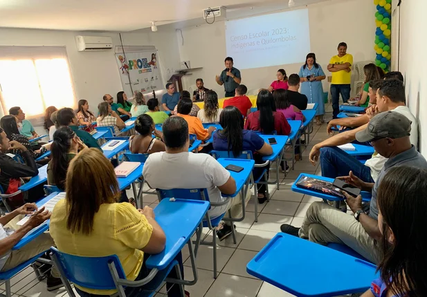 Reunião do Núcleo de Educação Indígena e Quilombola em Esperantina