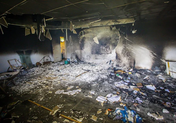 Vigia tem corpo queimado durante incêndio em escritório de Teresina