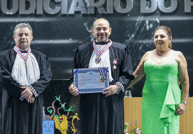 Agrimar Rodrigues é empossado desembargador do Tribunal de Justiça
