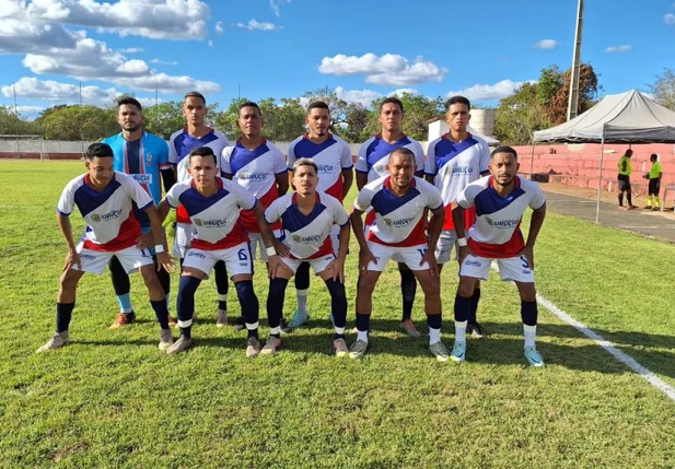 Equipe de Uruçuí vence time de Ribeiro Gonçalves, no estádio Jacarezão
