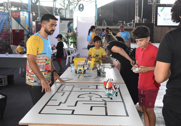 FIEPI e CNI marcaram presença na Expo Favela Piauí 2023