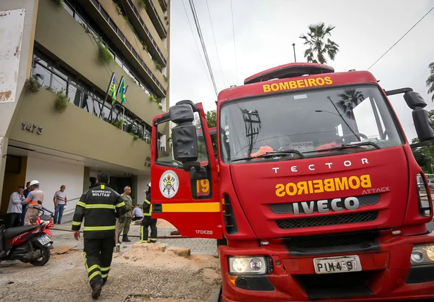 Princípio de incêndio atinge prédio do Governo do Piauí