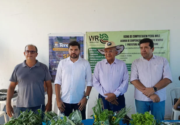 Dr. Pessoa entrega a revitalização da Usina de Compostagem
