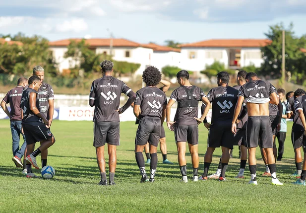 Treino do River-PI em Teresina