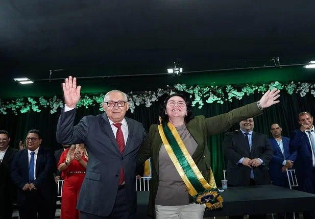 Solenidade de posse da prefeita Jôve Oliveira em Piripiri