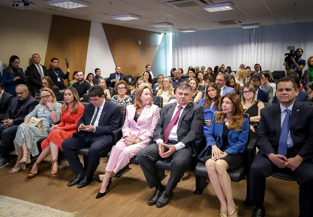 Outorga da Medalha Procurador de Justiça Darcy Fontenelle de Araújo