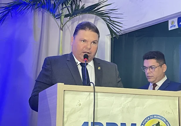 Posse do prefeito Admaelton Bezerra na presidência da APPM