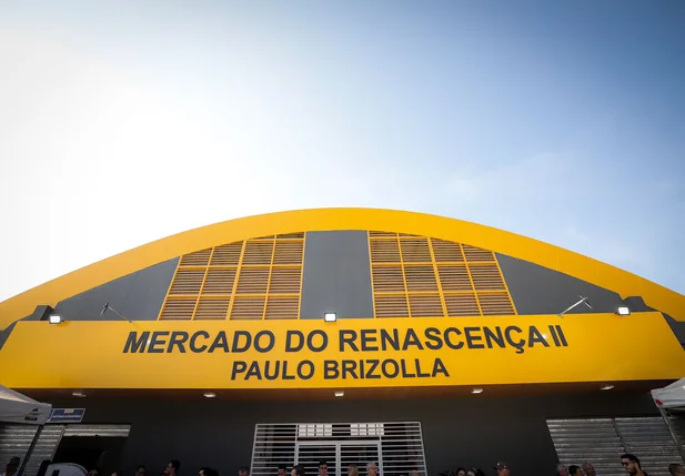 Sílvio Mendes inaugura Mercado do Renascença II