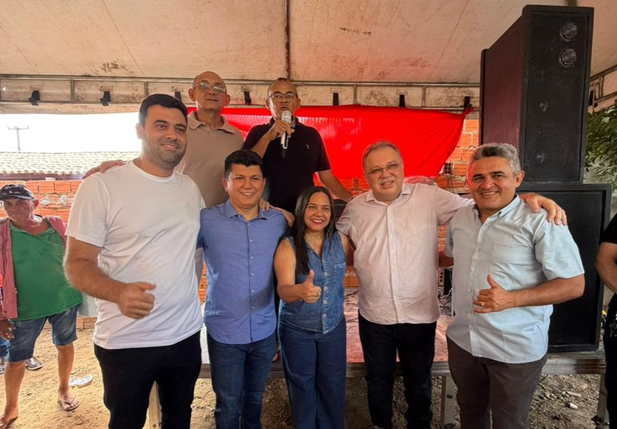 O deputado Rubens Vieira fez uma visita a Novo Santo Antônio