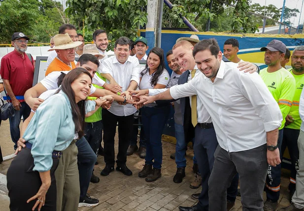 Governador Rafael Fonteles entrega revitalização da Ponte do Mocambinh