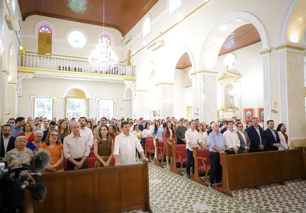 Missa em ação de graças pelo aniversário do governador Rafael Fonteles