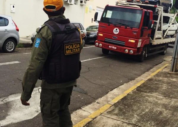Açaõ da Strans e Ciptran recolhe veículos