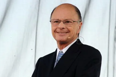 Bispo Edir Macedo, fundador da Igreja Universal do Reino d