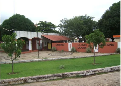 Campus Clóvis Moura