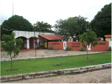 Campus Clóvis Moura