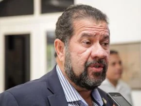 Carlos Luppi