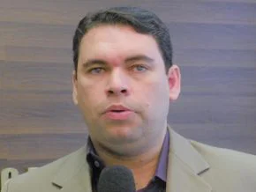Delegado James Guerra