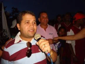 Prefeito Neemias Lemos