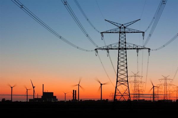 Conta de luz ficará mais barata em abril