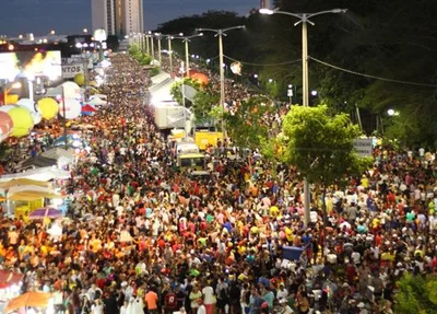 Corso 2016 reuniu milhares de pessoas