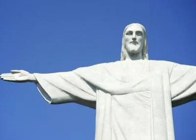Cristo Redentor é eleita a principal atração turistica do 