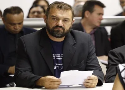 Diretor administrativo do Sinpoljuspi, Kleiton Holanda