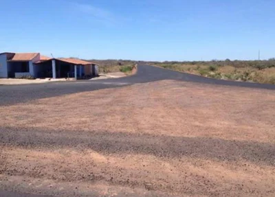 Início da rodovia PI-378, no entroncamento com a BR-020
