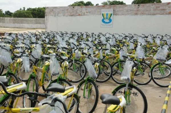 Já foram entregues 61 mil bicicletas