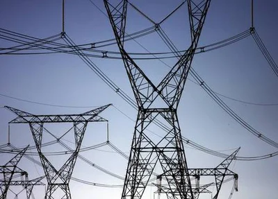 Linhas de transmissão de energia elétrica 