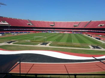 Morumbi está com gramado prejudicado