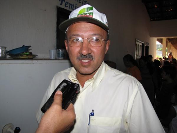 Prefeito de Inhuma, Moacir Gonçalves de Carvalho