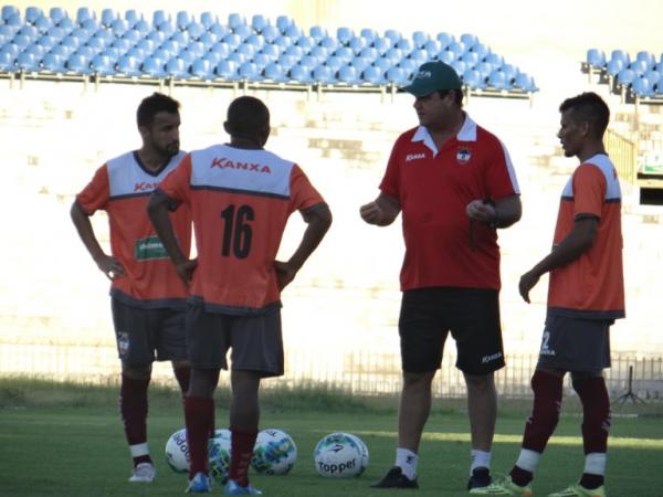 River encerrou treinos no Albertão