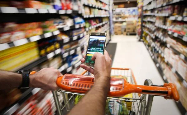 Supermercados tem leve alta no varejo no mês de abril
