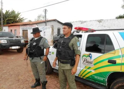Viatura da Policia Militar de José de Freitas