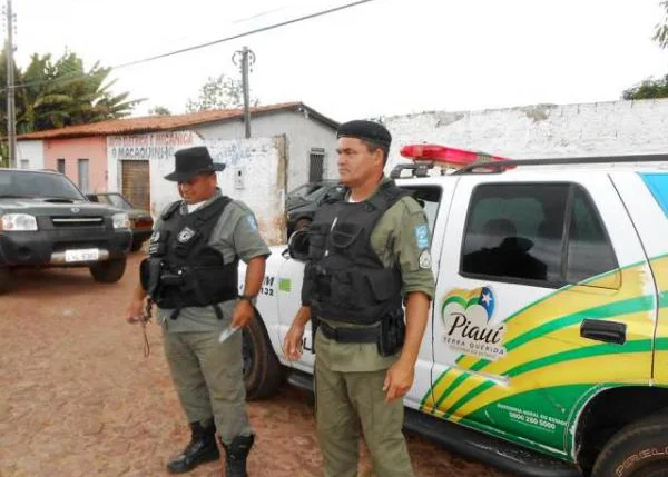 Viatura da Policia Militar de José de Freitas