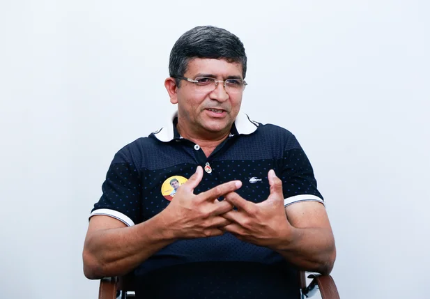 Celso Henrique abre entrevistas dos candidatos a vereador