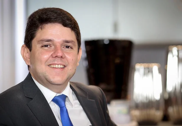Carlos Henrique quer criar aplicativo para OAB Piauí