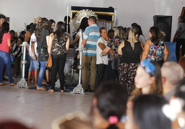 Mãe de Gabriel Brenno diz que tudo acontece no tempo de Deus